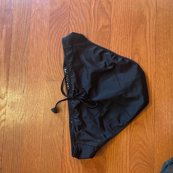 Lululemon // Suns Out Bikini Bottoms - Picture 4 of 6